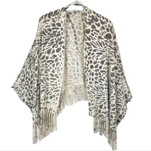 T Party Womens Kimono Wrap Poncho Open Cardigan Animal Print Size Small Fringe